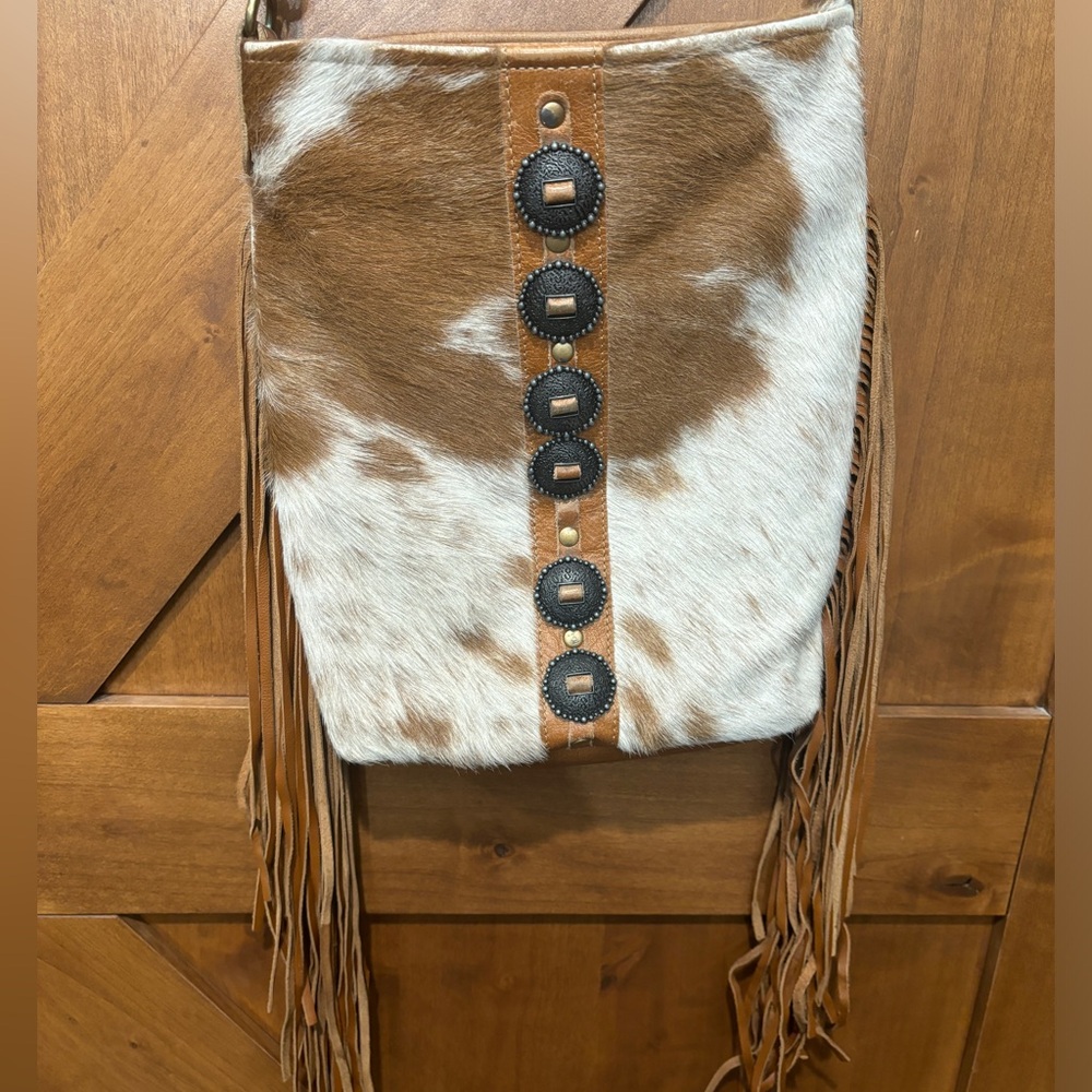Myra bag hide outer with fringe